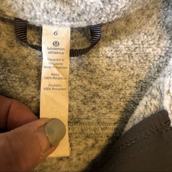Lululemon It’s Fleecing Cold Out Zip Up - Picture 5 of 6
